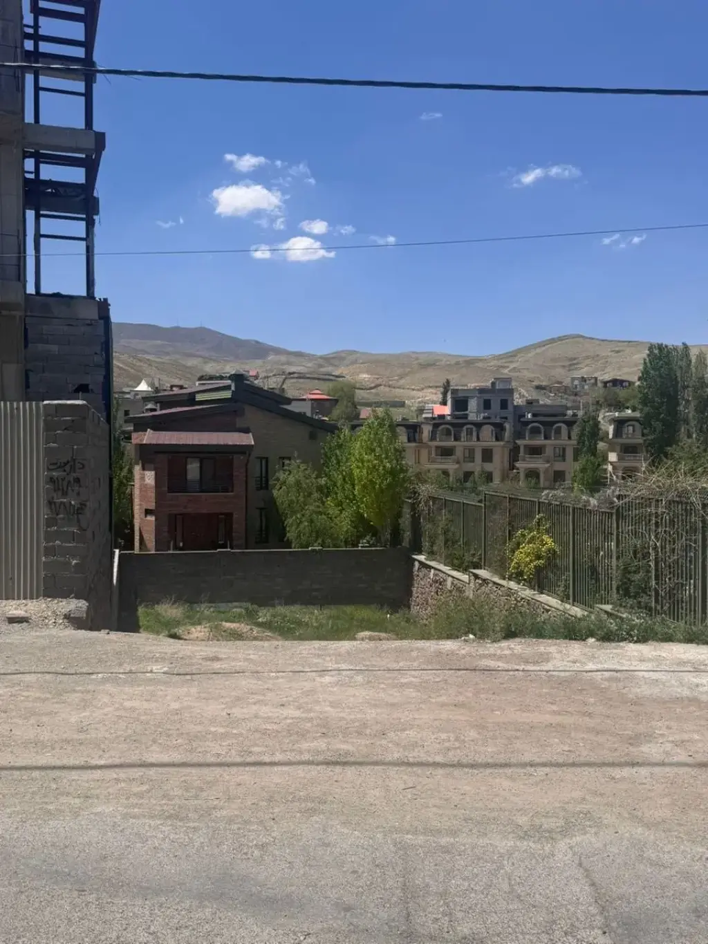 فروش زمین و کلنگی 400 متری در ایران - تصویر 5