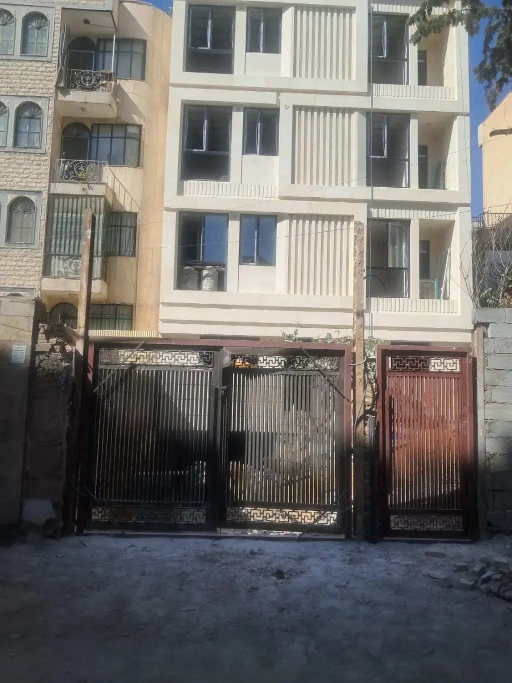 فروش آپارتمان 90 متری در تهرانپارس غربی