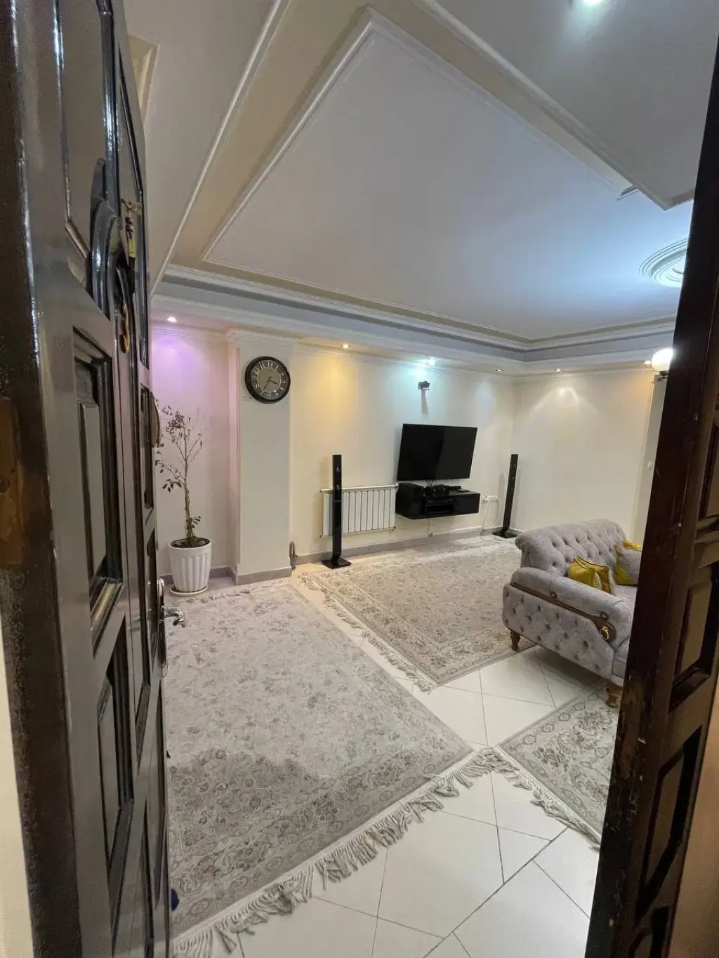 فروش آپارتمان 68 متری در شیخ هادی