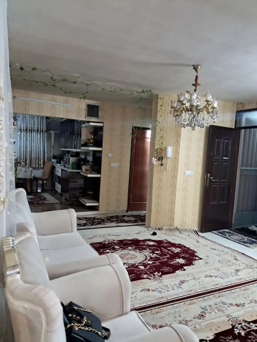 فروش آپارتمان 140 متری در شهرک بعثت