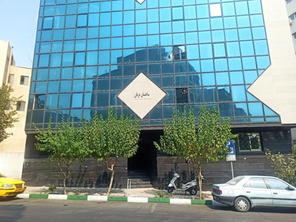 اجاره اداری و تجاری 130 متری در بلوار کشاورز