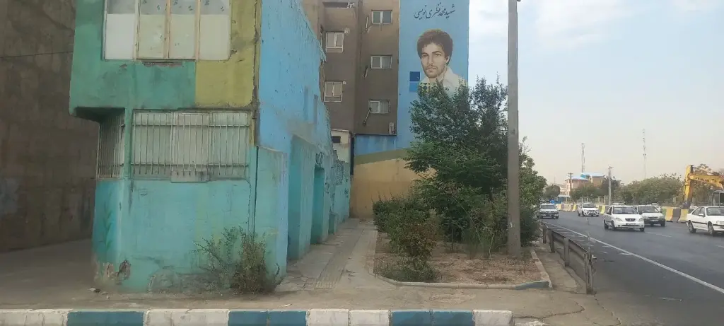 فروش زمین و کلنگی 42 متری در نازی‌آباد - تصویر 2
