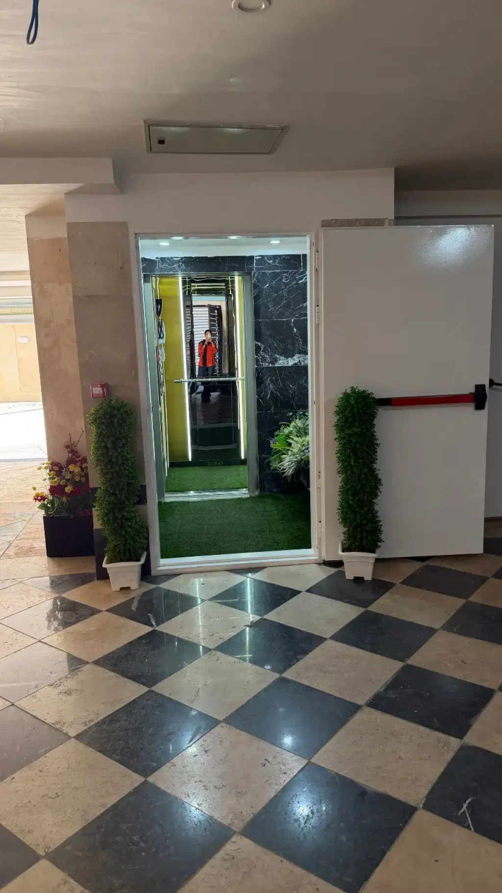 فروش آپارتمان 130 متری در آذربایجان - تصویر 2