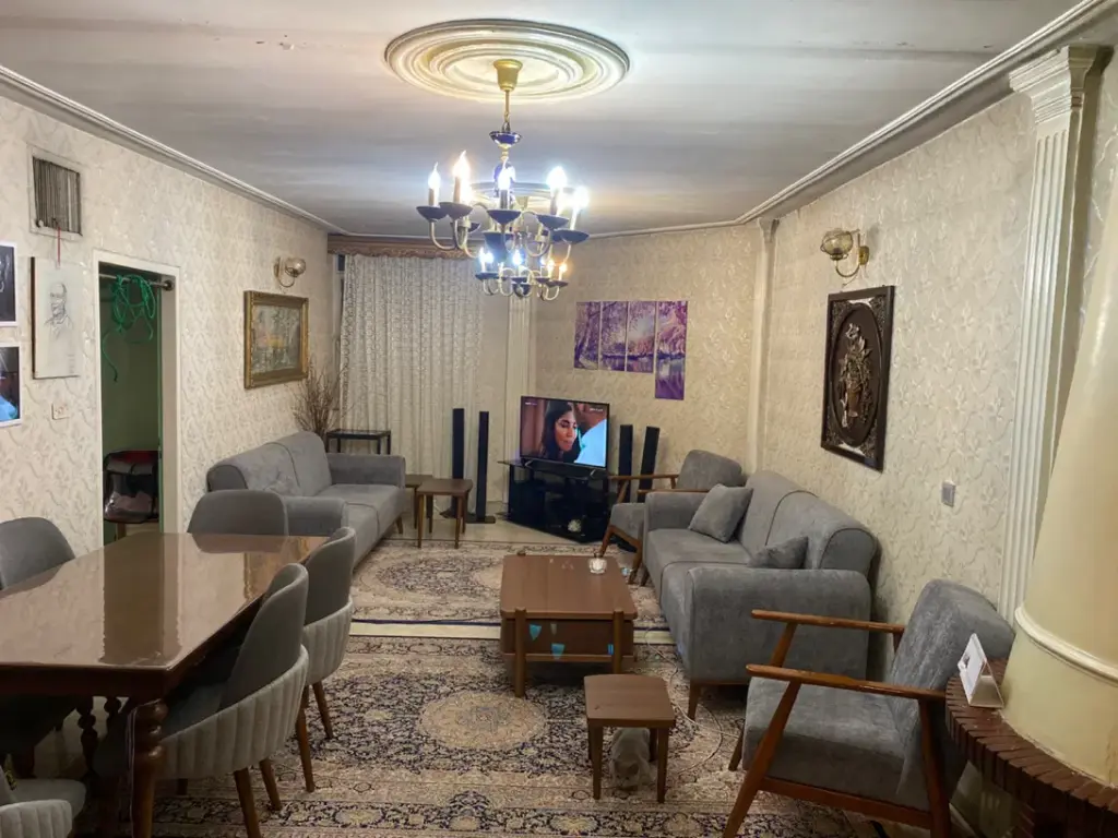 فروش آپارتمان 70 متری در حافظیه