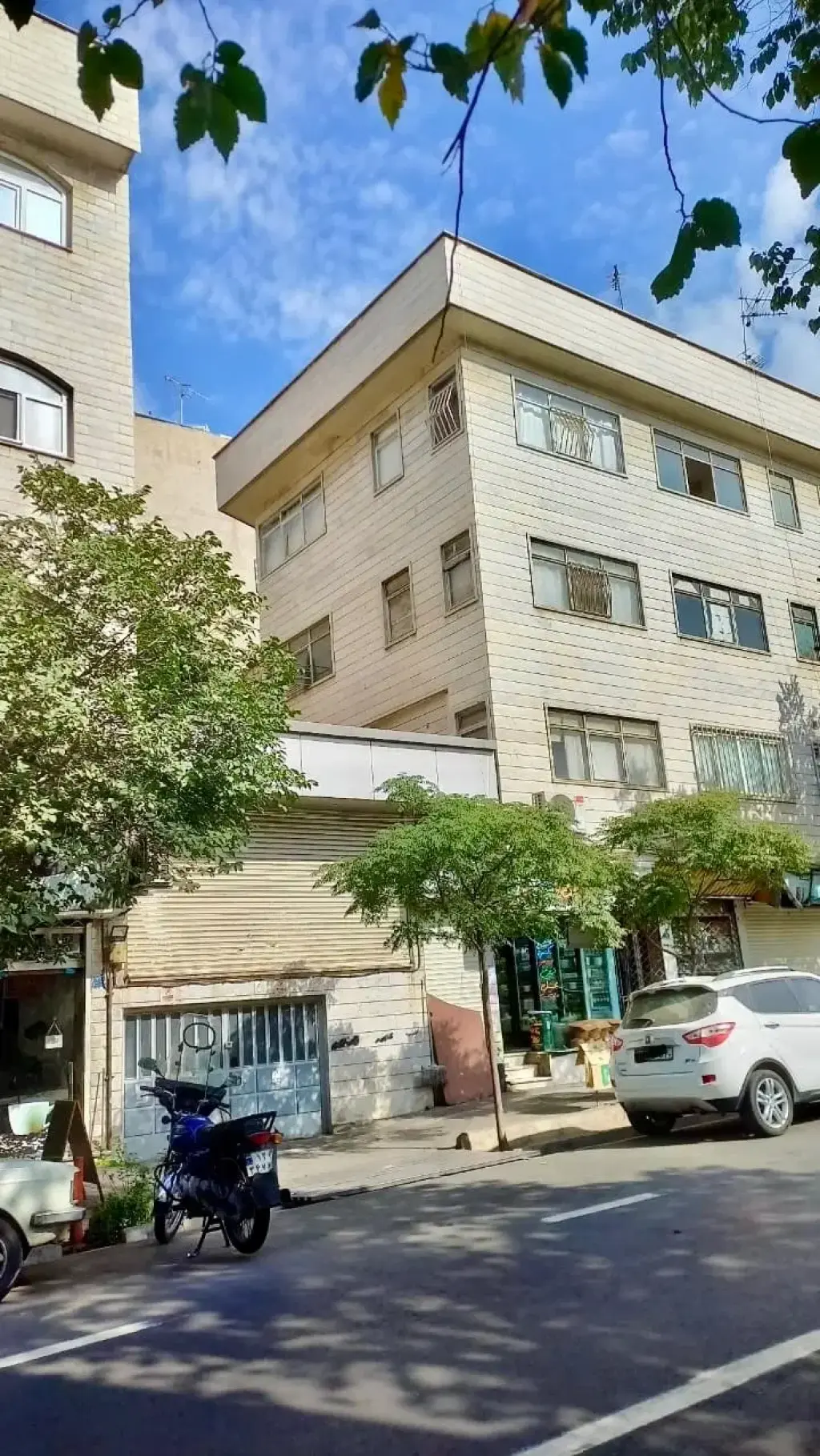 اجاره اداری و تجاری 46 متری در چهارصد دستگاه