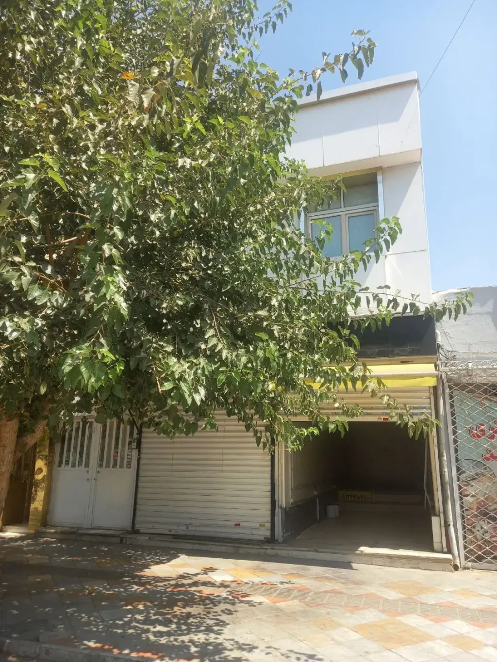 اجاره اداری و تجاری 29 متری در نازی‌آباد