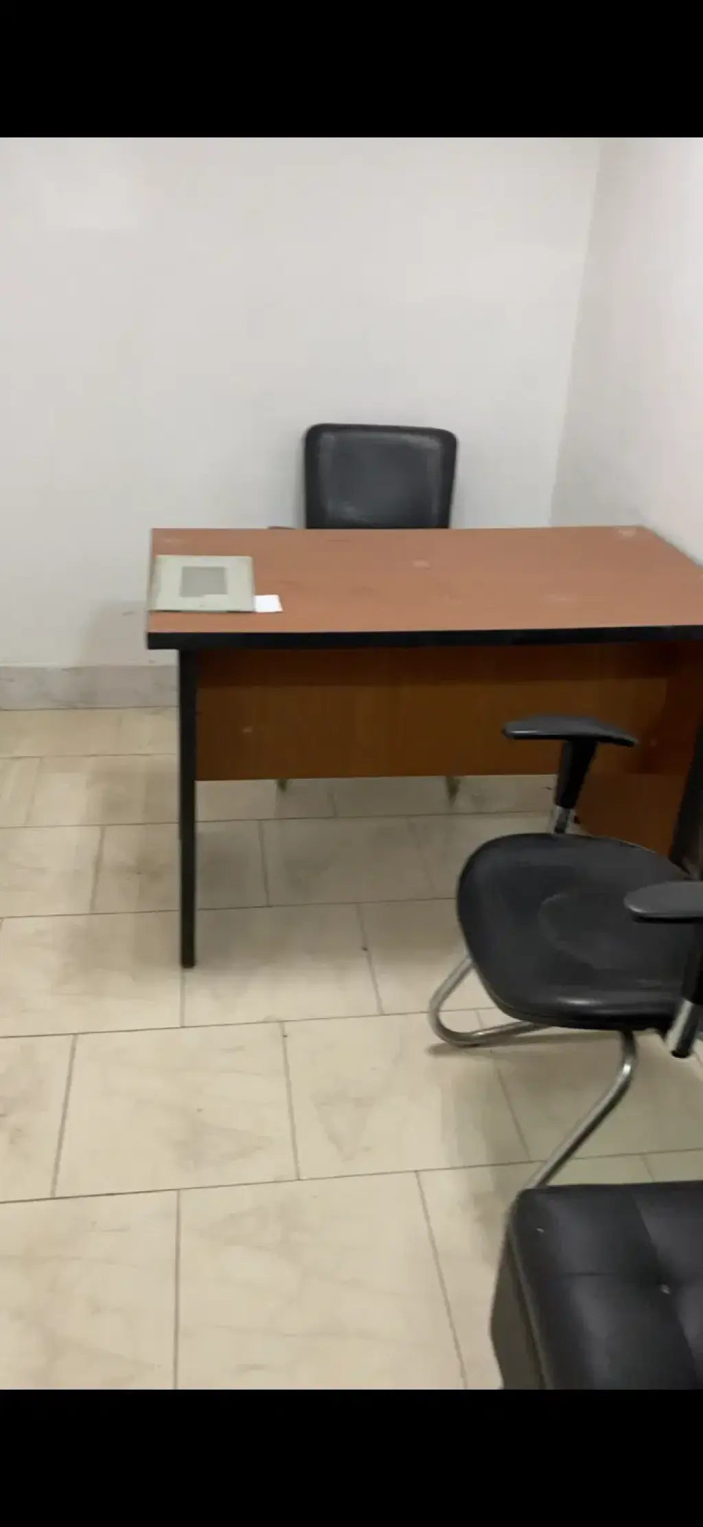 اجاره اداری و تجاری 10 متری در حسن‌آباد