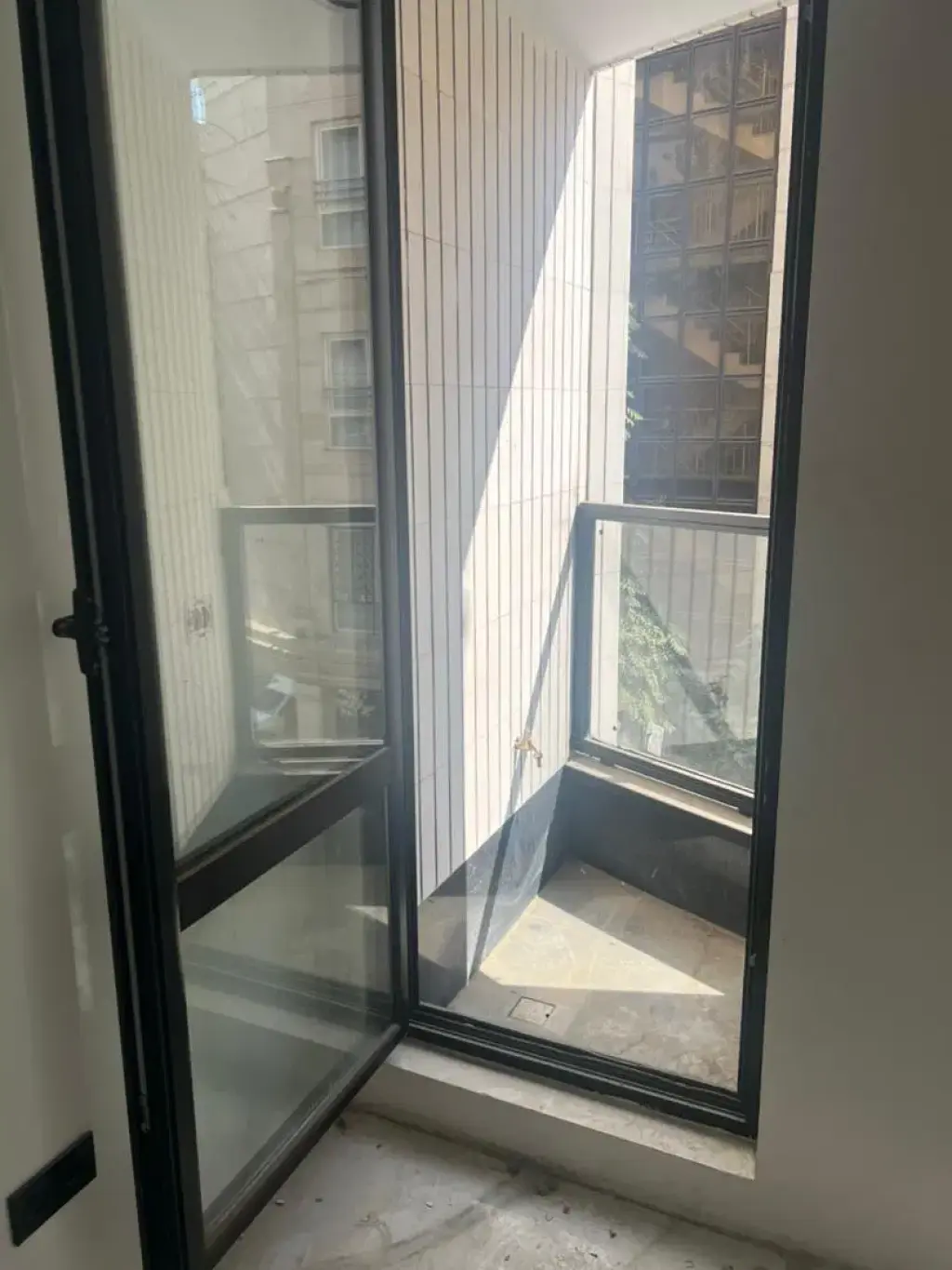 فروش آپارتمان 152 متری در حکمت - تصویر 3