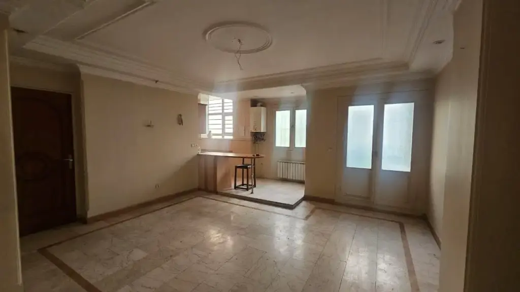 اجاره اداری و تجاری 50 متری در بلوار کشاورز