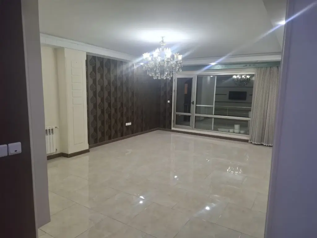 فروش آپارتمان 102 متری در سازمان برنامه جنوبی