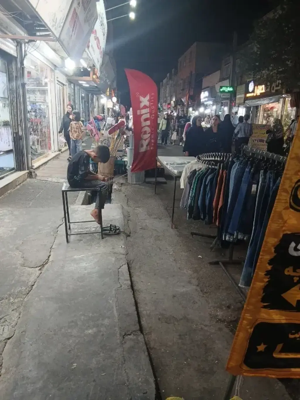 اجاره اداری و تجاری 10 متری در شهرک طالقانی