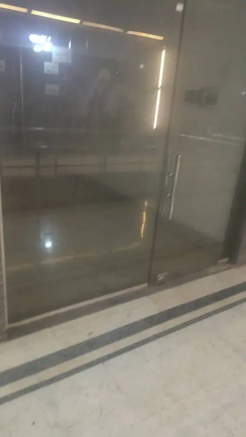 فروش اداری و تجاری 19 متری در دولتخواه جنوبی - تصویر 2