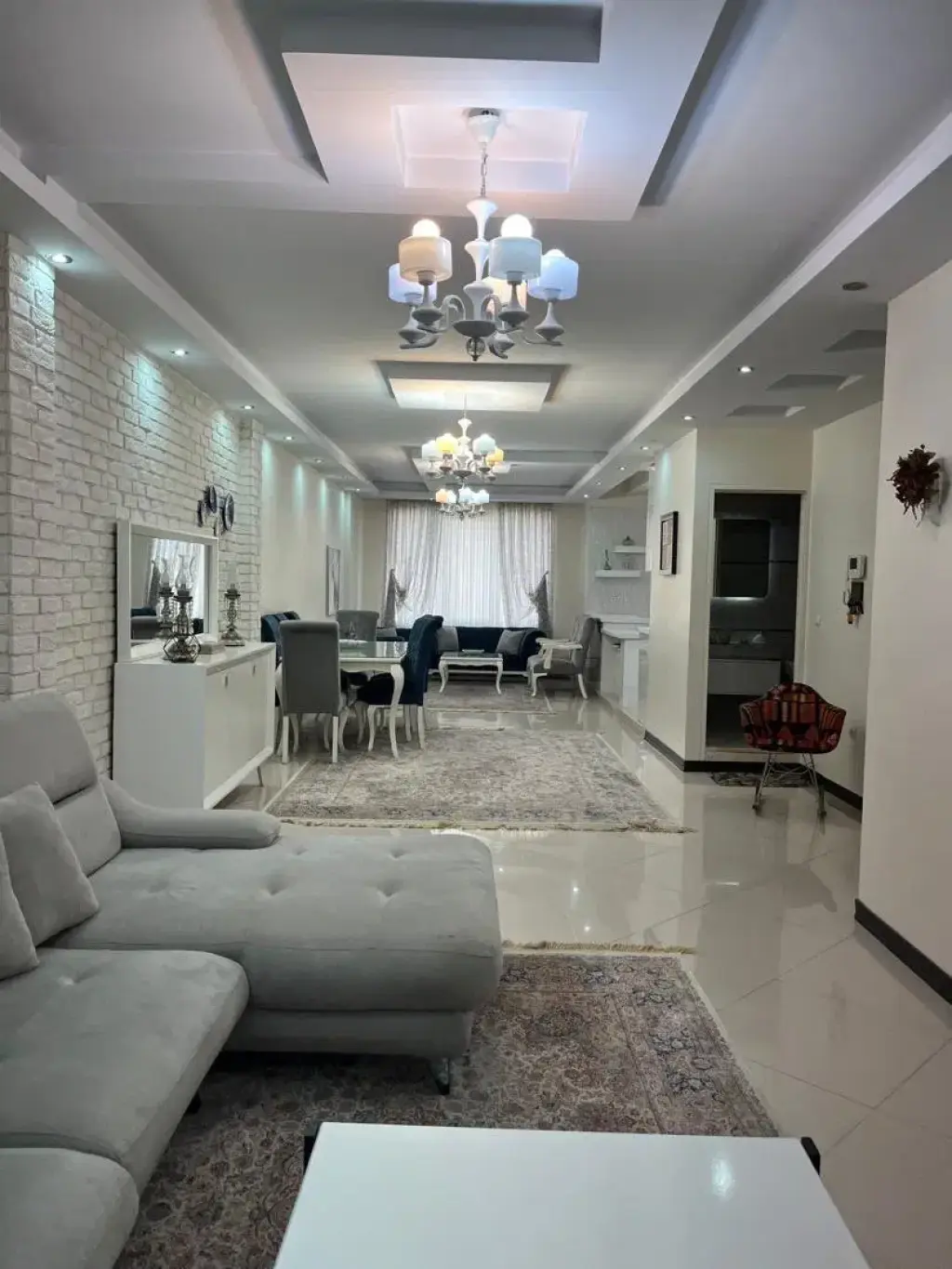 فروش آپارتمان 115 متری در آشتیانی