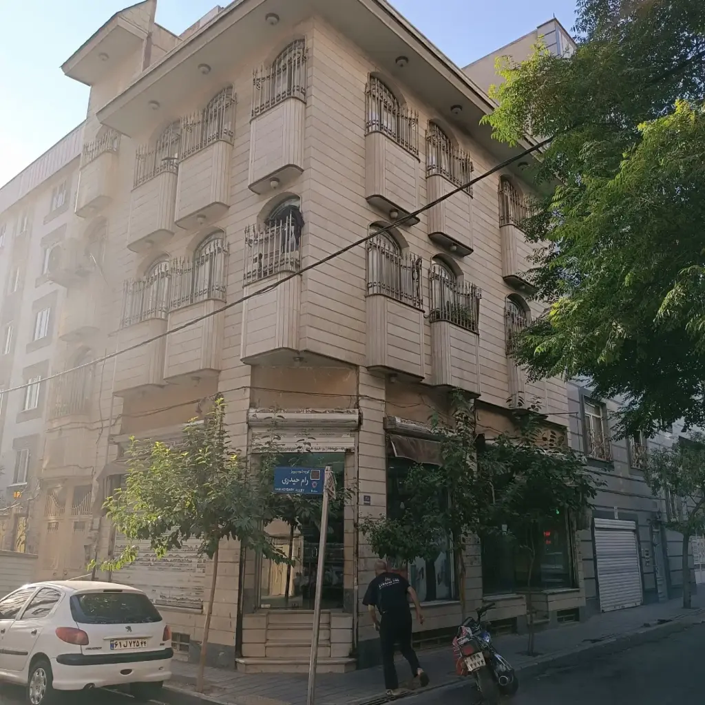 فروش اداری و تجاری 70 متری در یاخجی آباد - تصویر 2