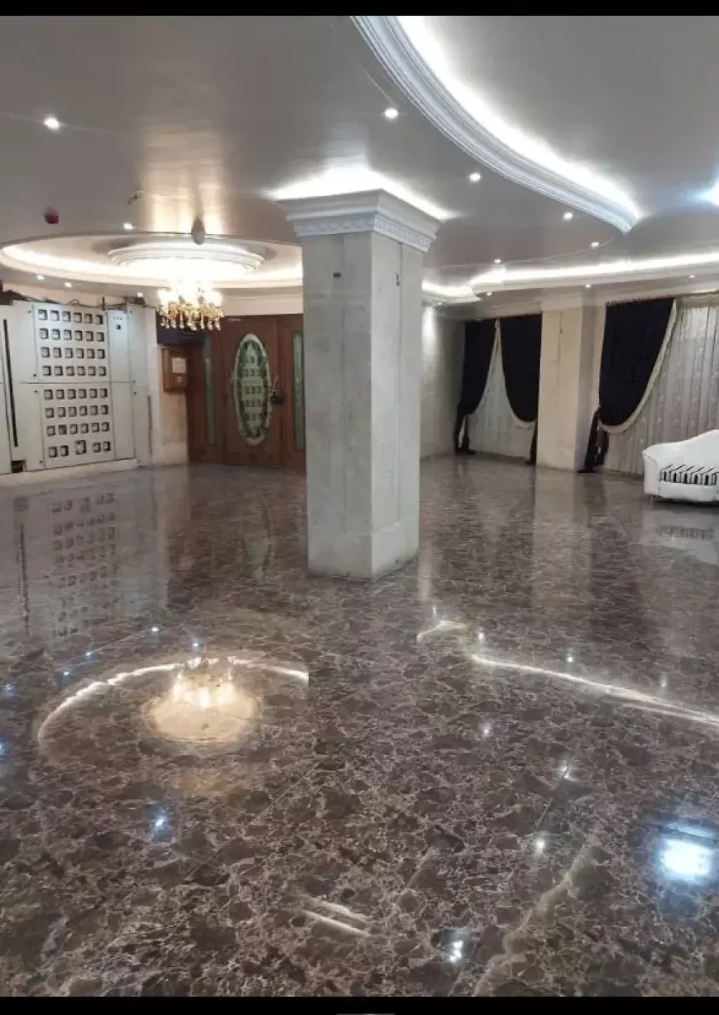 100متر 2خوابه تخلیه گلزار9 فول