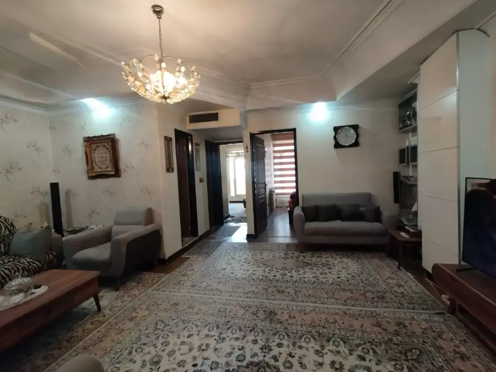 76متر2خواب/افتابگیر/بازسازی/بهنام