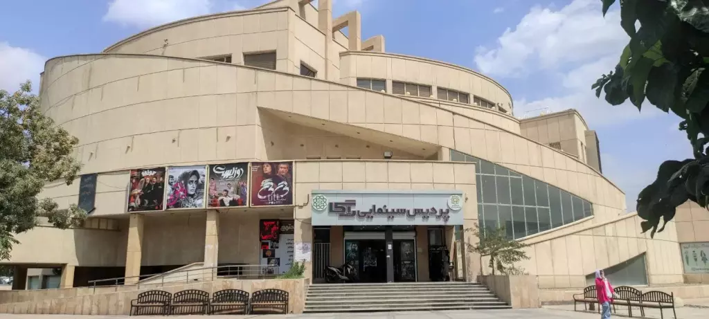 25متر مغازه پاساژوپردیس سینمایی راگا مناسب همه شغل