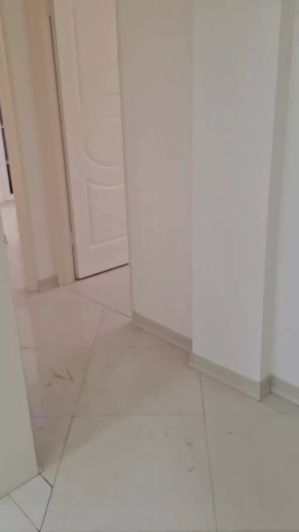 اپارتمان سه خوابه