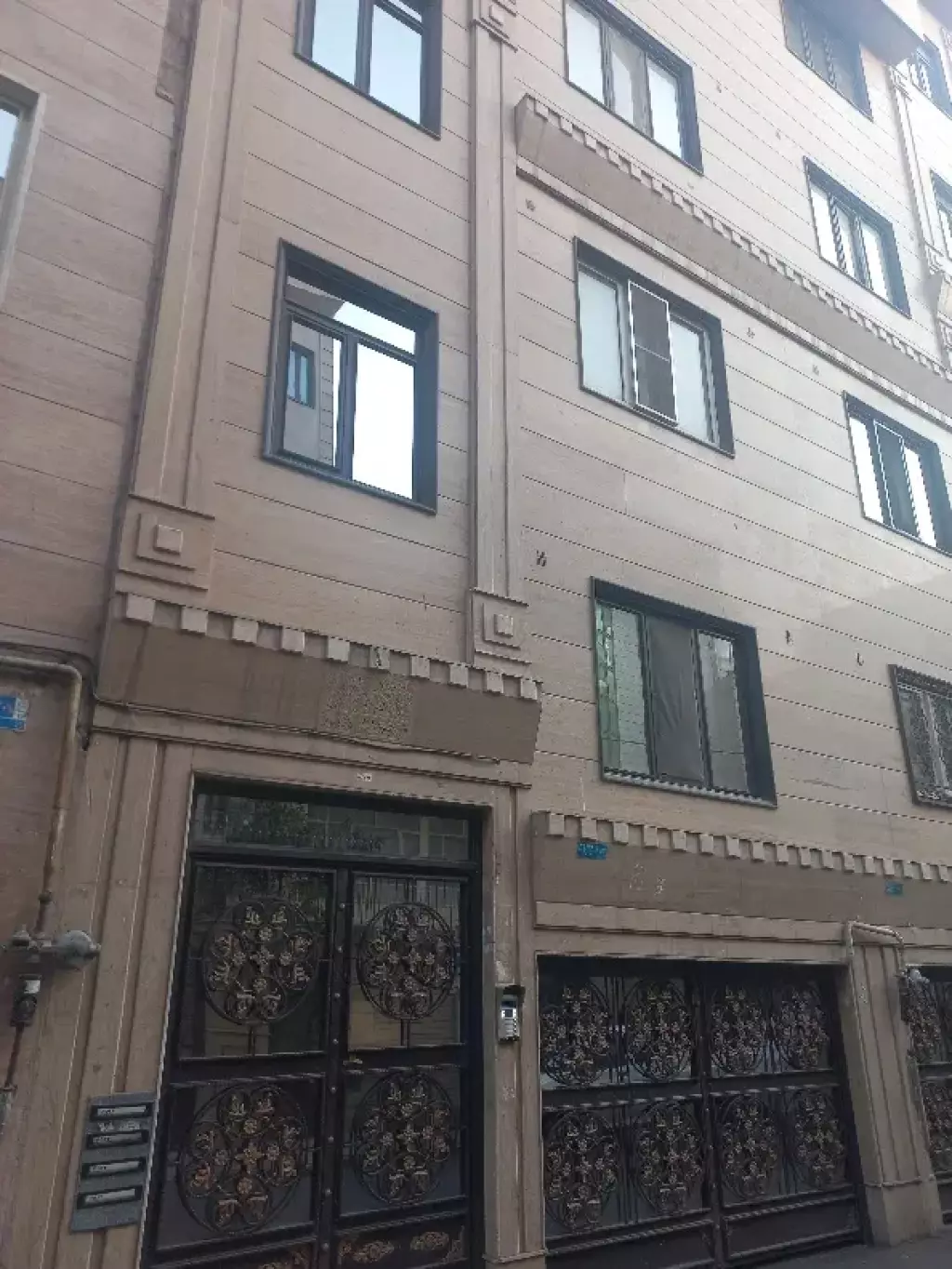 75 متر/دو خواب/پارکینگ اصلی