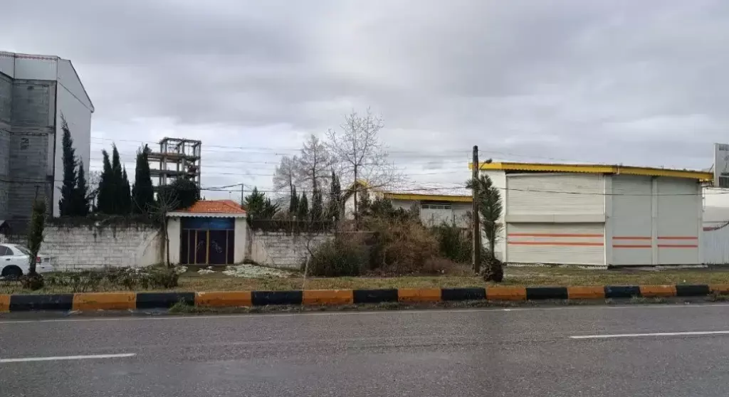 ویلا ساحلی استخر دار مبله بدلیل مهاجرت