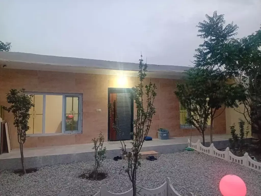 باغچه سند مادره