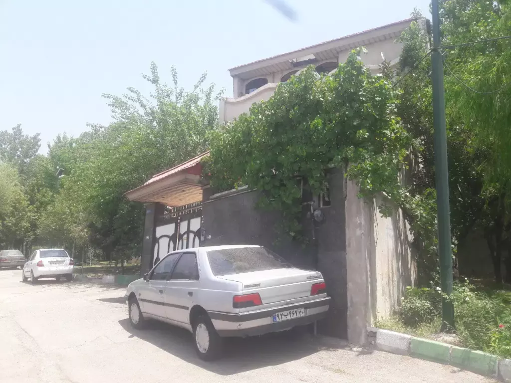 سوییت مناسب مجرد و انباری