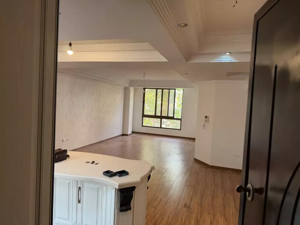 آپارتمان مسکونی خیابان شقایق