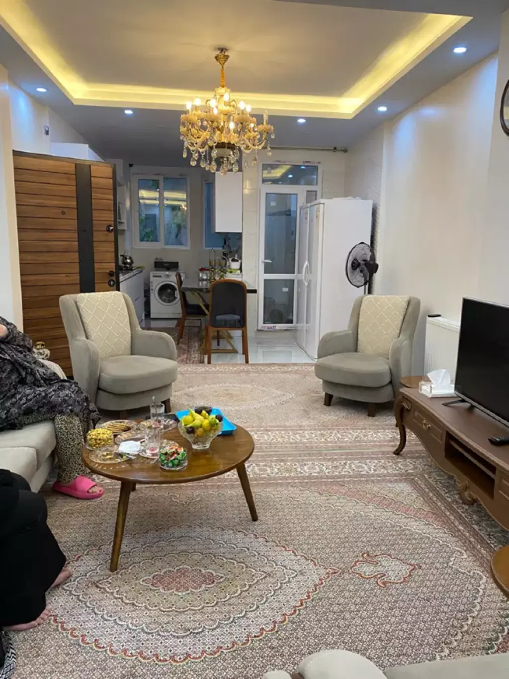 80متر / دوخواب /پارکینگ سندی