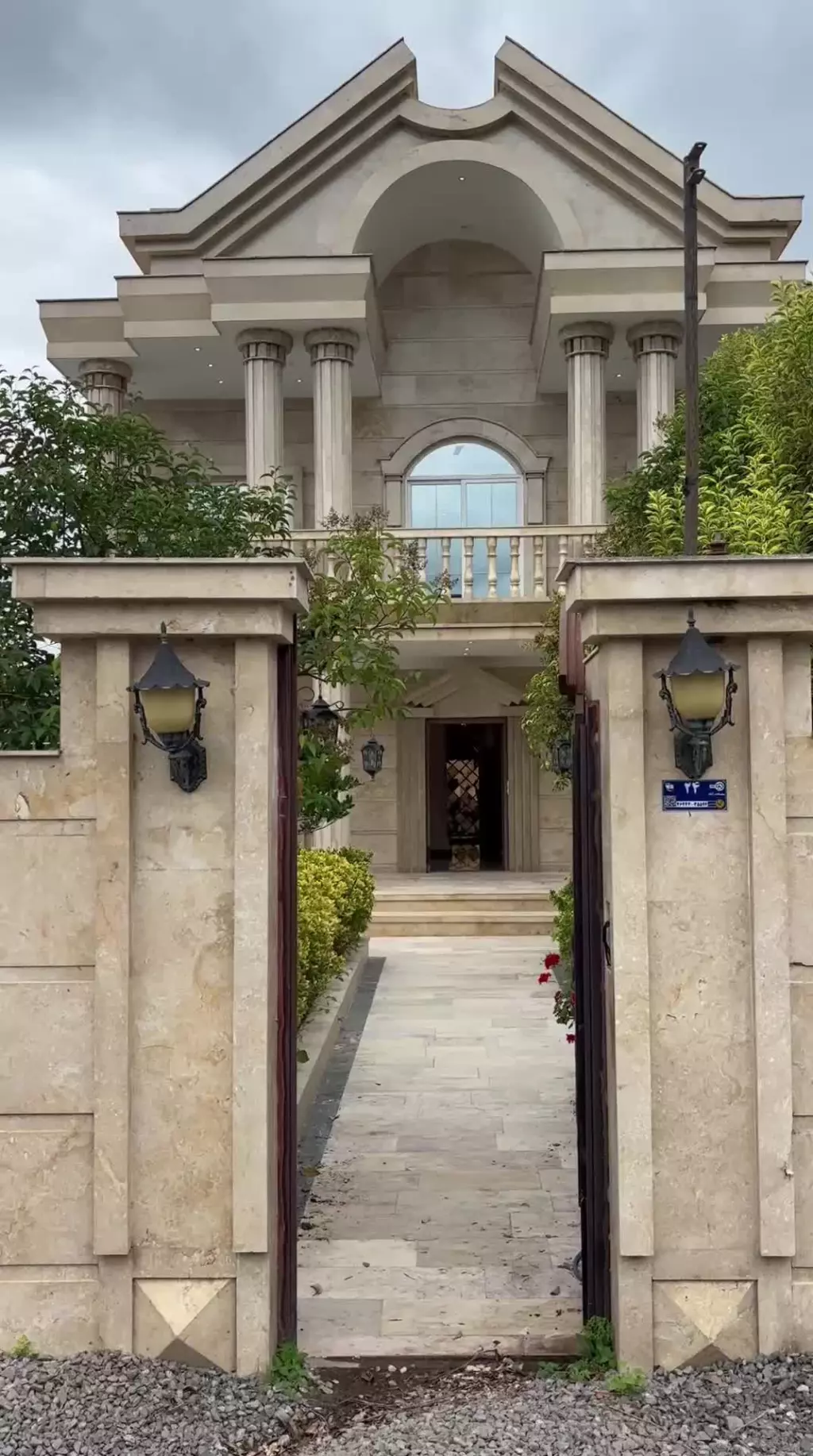 عمارتسنگی500متریمالکعجلهدارامادهمذاکرهفوری