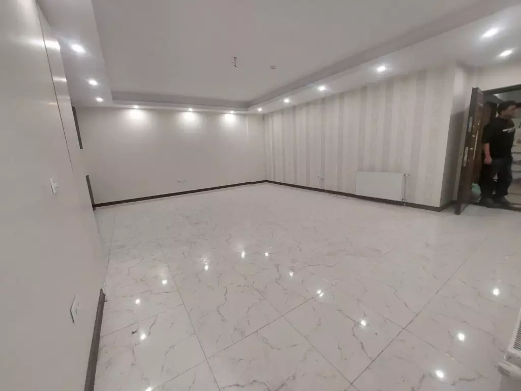 آپارتمان 85 متری 2 خواب فول