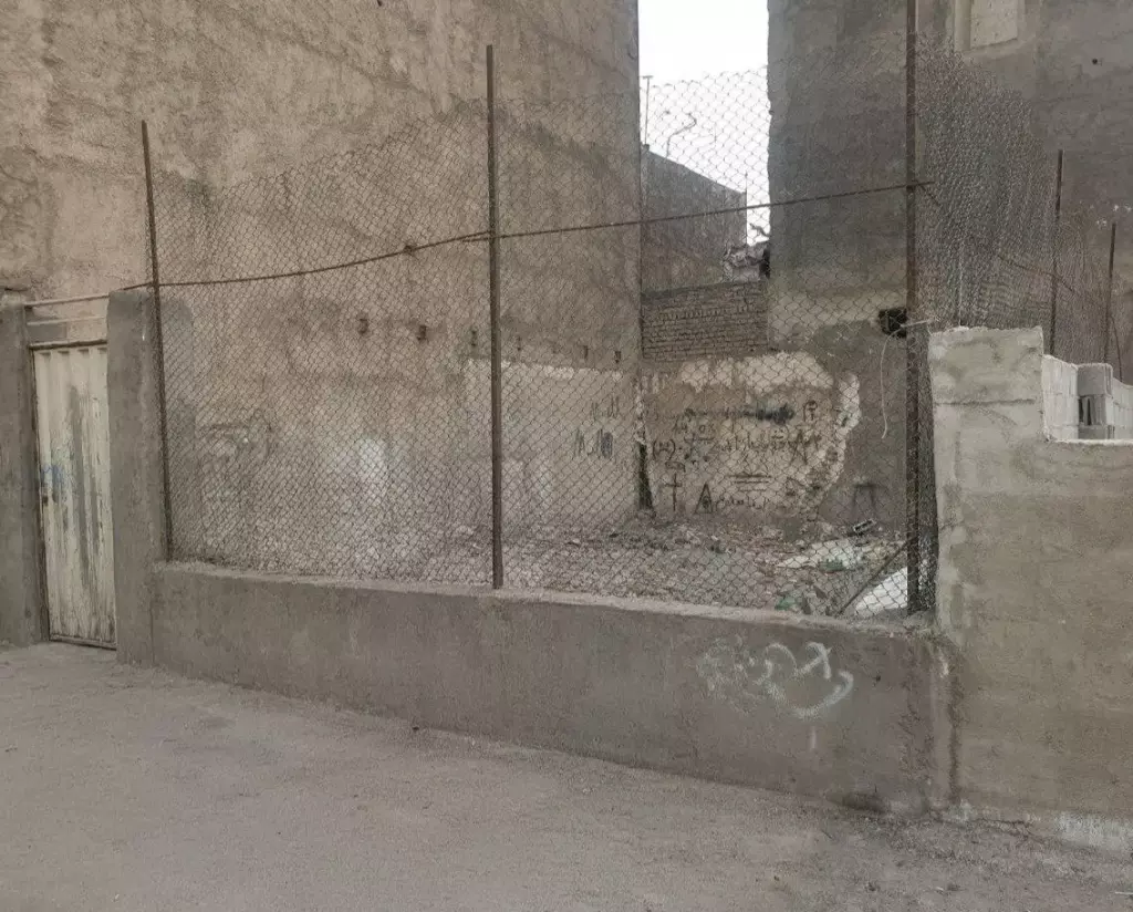 فروش زمین و کلنگی 73 متری در خاک سفید