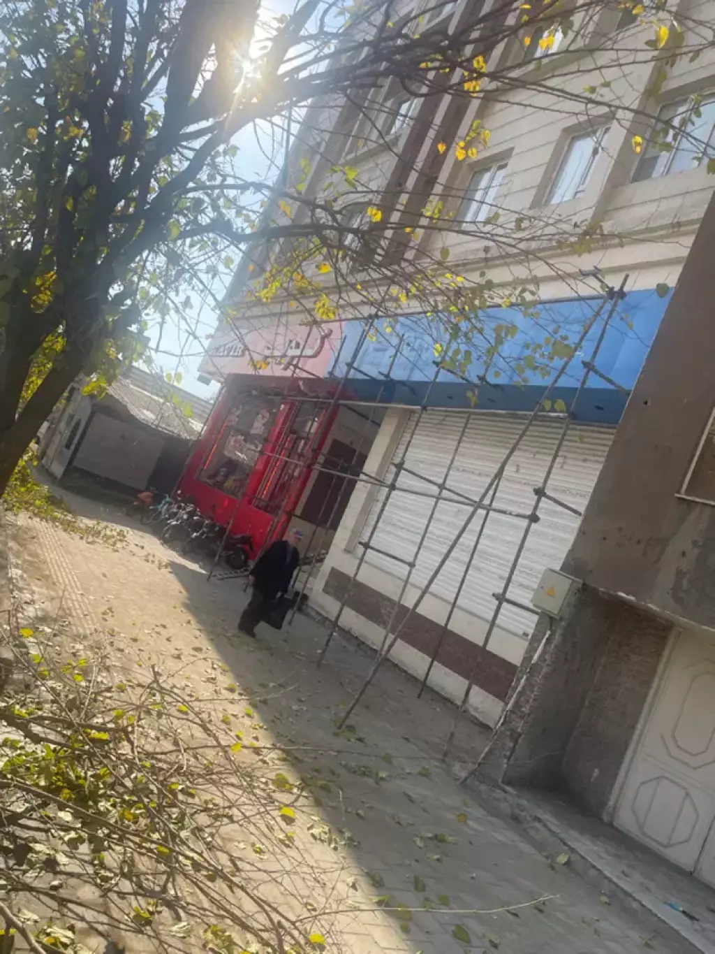 اجاره اداری و تجاری 210 متری در شارق
