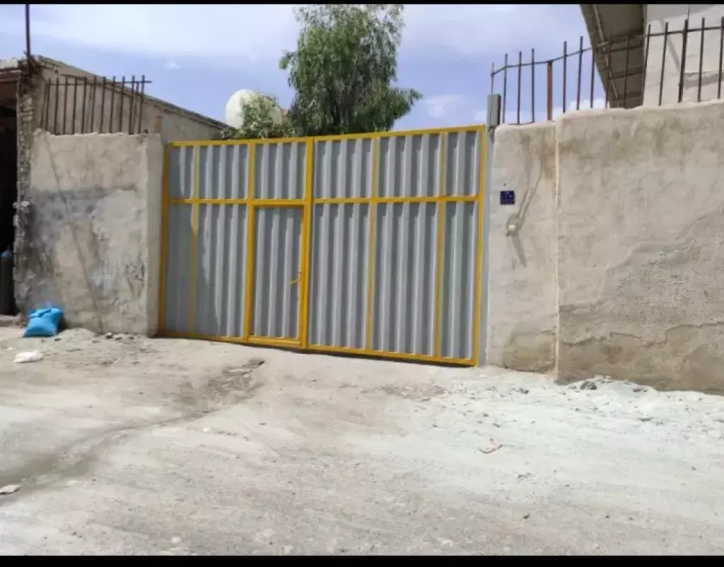 اجاره اداری و تجاری 450 متری در فیروزآباد