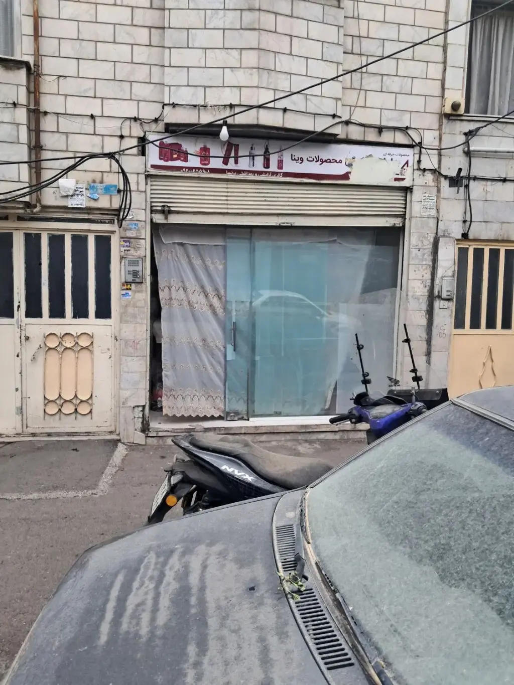 فروش اداری و تجاری 12 متری در شهادت