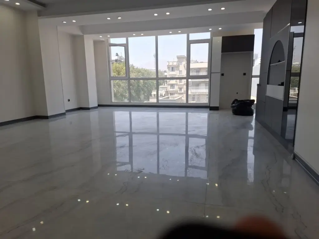فروش آپارتمان 175 متری در بلوار کشاورز
