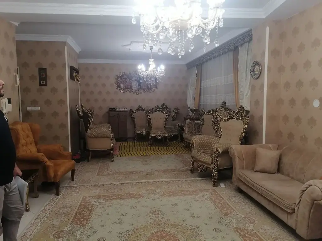 اجاره آپارتمان 90 متری در هفده شهریور