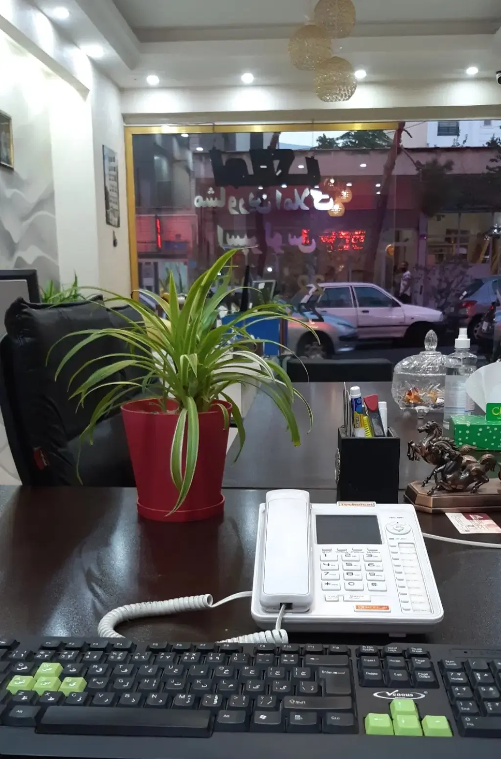 اجاره اداری و تجاری 35 متری در پاسداران