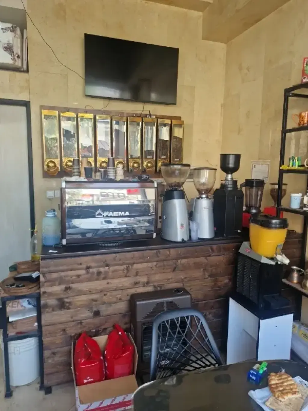 اجاره اداری و تجاری 25 متری در اسکندری