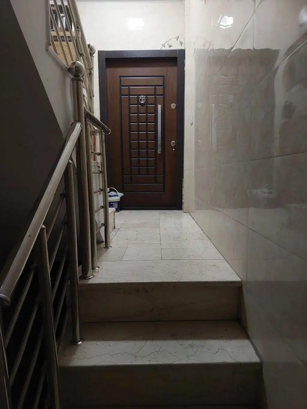 اجاره اداری و تجاری 50 متری در دردشت