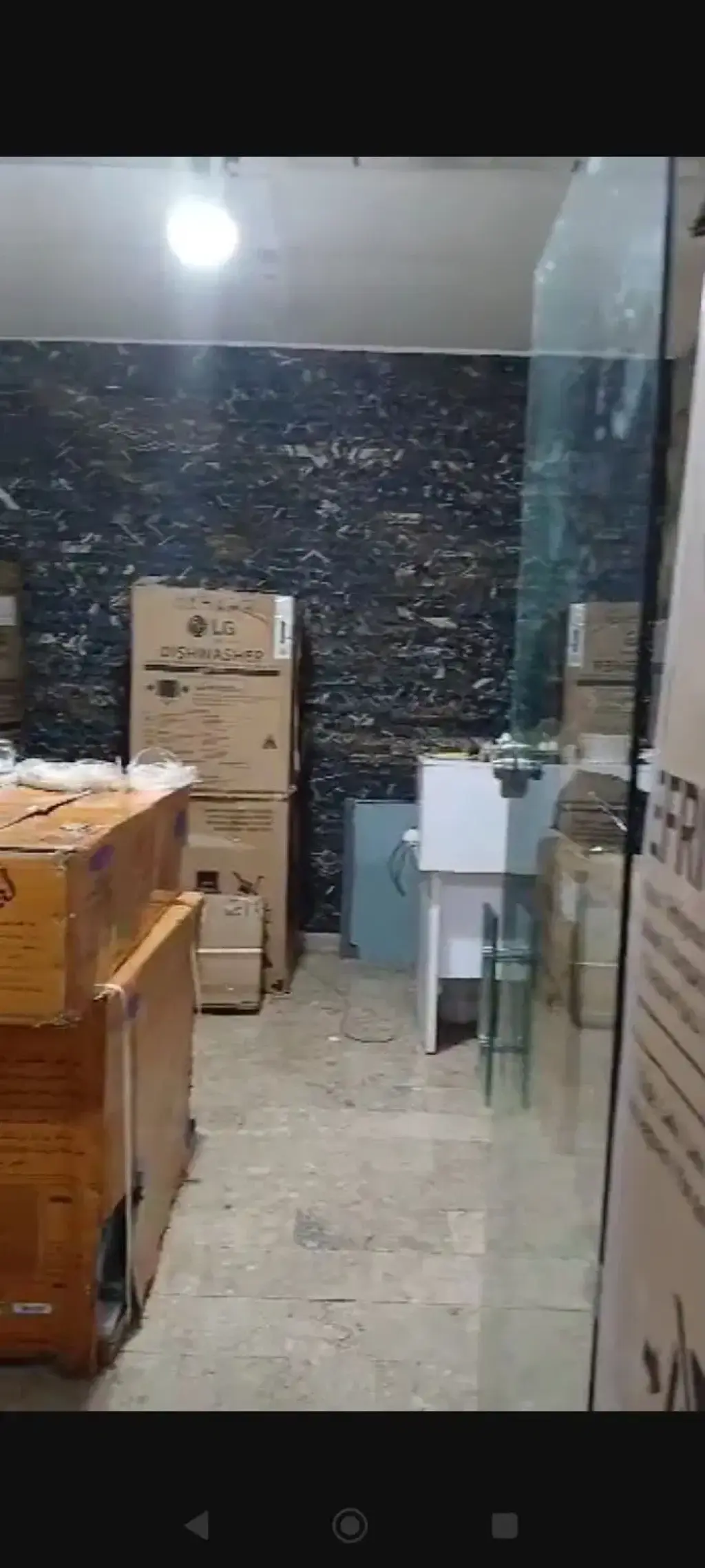 فروش اداری و تجاری 18 متری در ایران