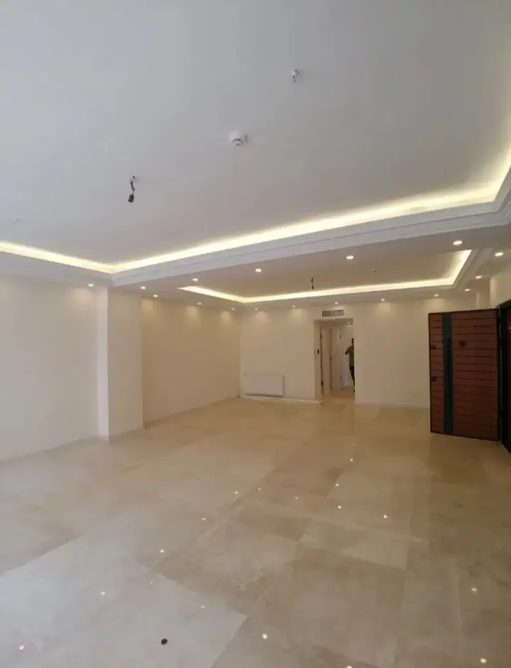 اجاره اداری و تجاری 70 متری در هاشمی