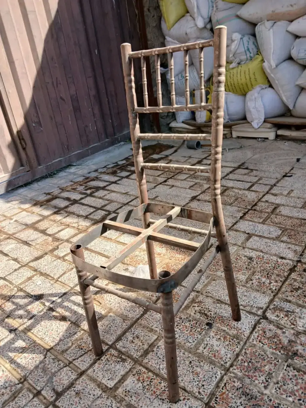 اجاره اداری و تجاری 2000 متری در بروجردی